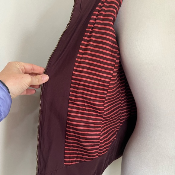 Carve Designs Ventura Puffer jacket w/ faux fur collar zip front pockets size S - Picture 10 of 16